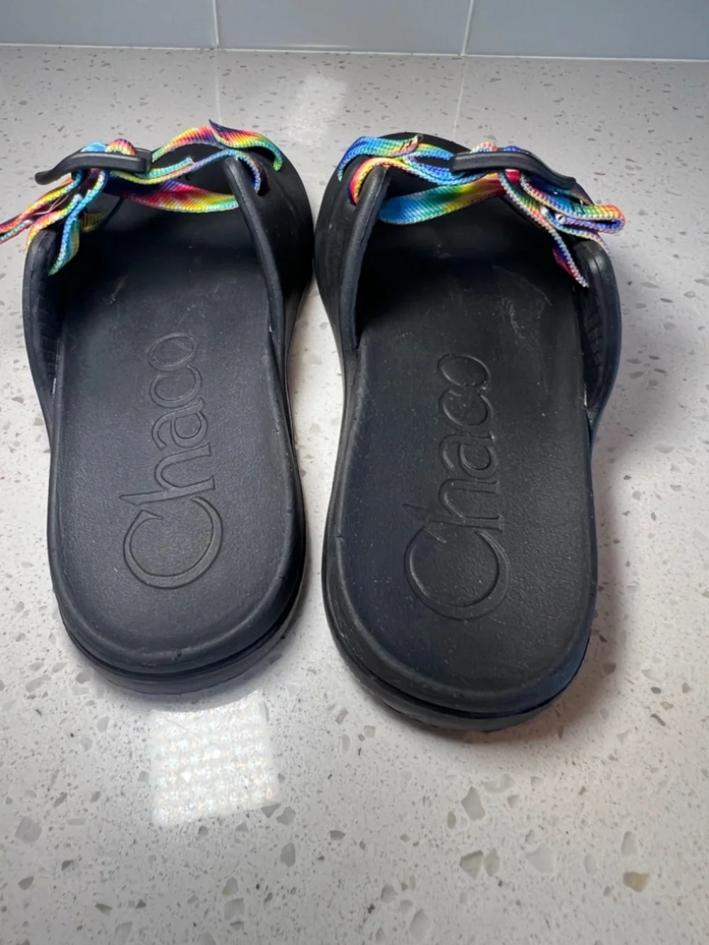 Chaco Chillos Slides Shoes Black Rainbow Tie Dye Adjustable Beach Pool Kids Sz 5